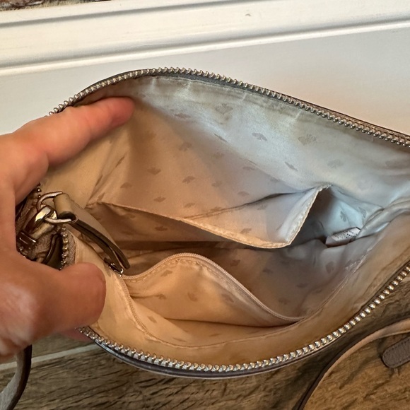 Kate Spade - Picture 3 of 4